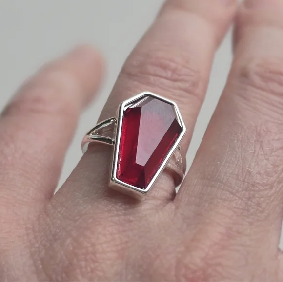 ⚰️ Red Coffin Ring - Picture 5 of 11